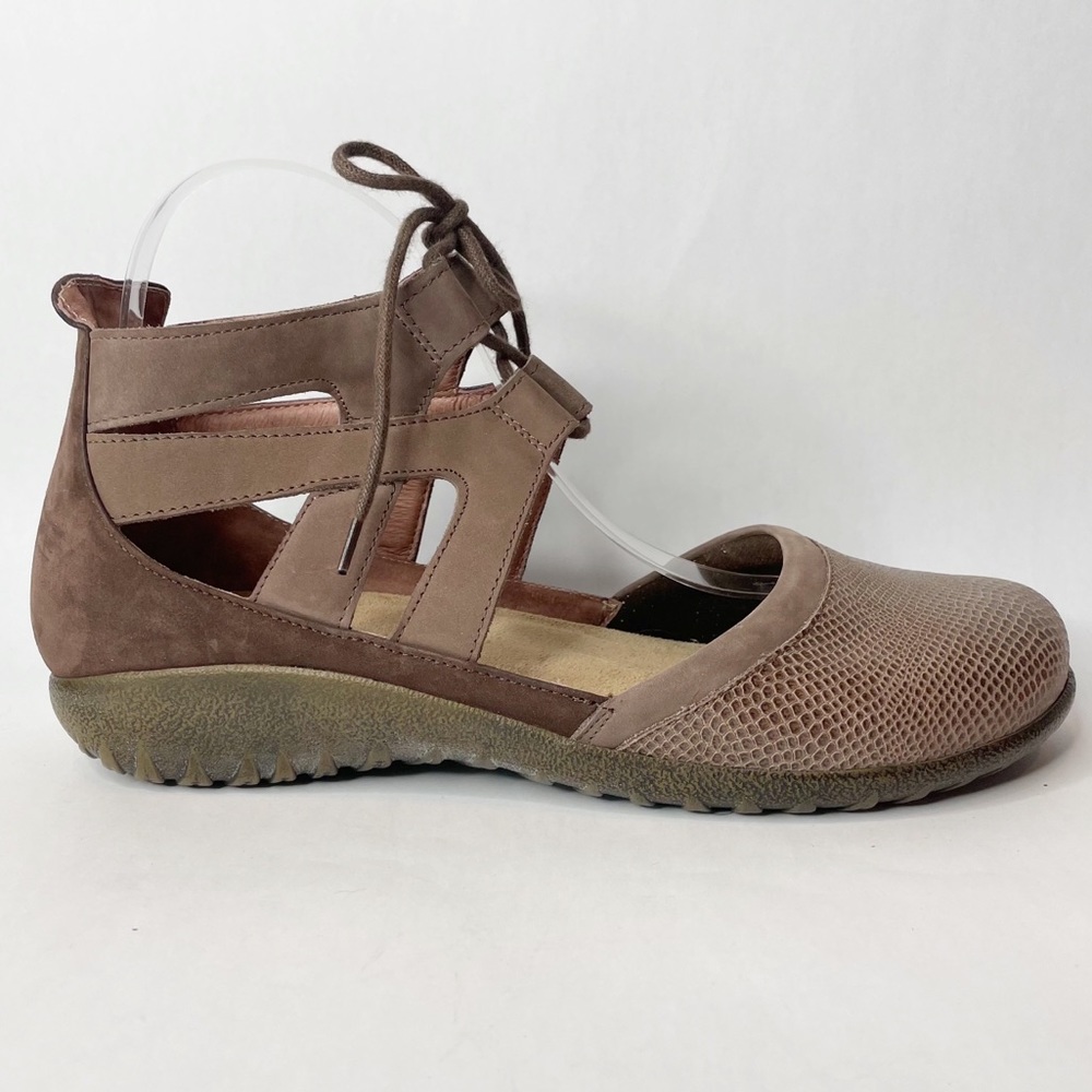 Brown Women's Shoes - Picture 3 of 11